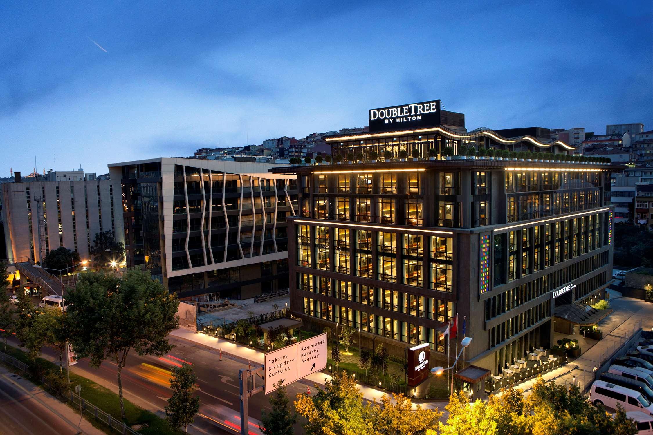 โรงแรมดับเบิล ทรี บาย ฮิลตัน อิสตันบูล ปิยาเลปาซา ภายนอก รูปภาพ DoubleTree by Hilton Athens