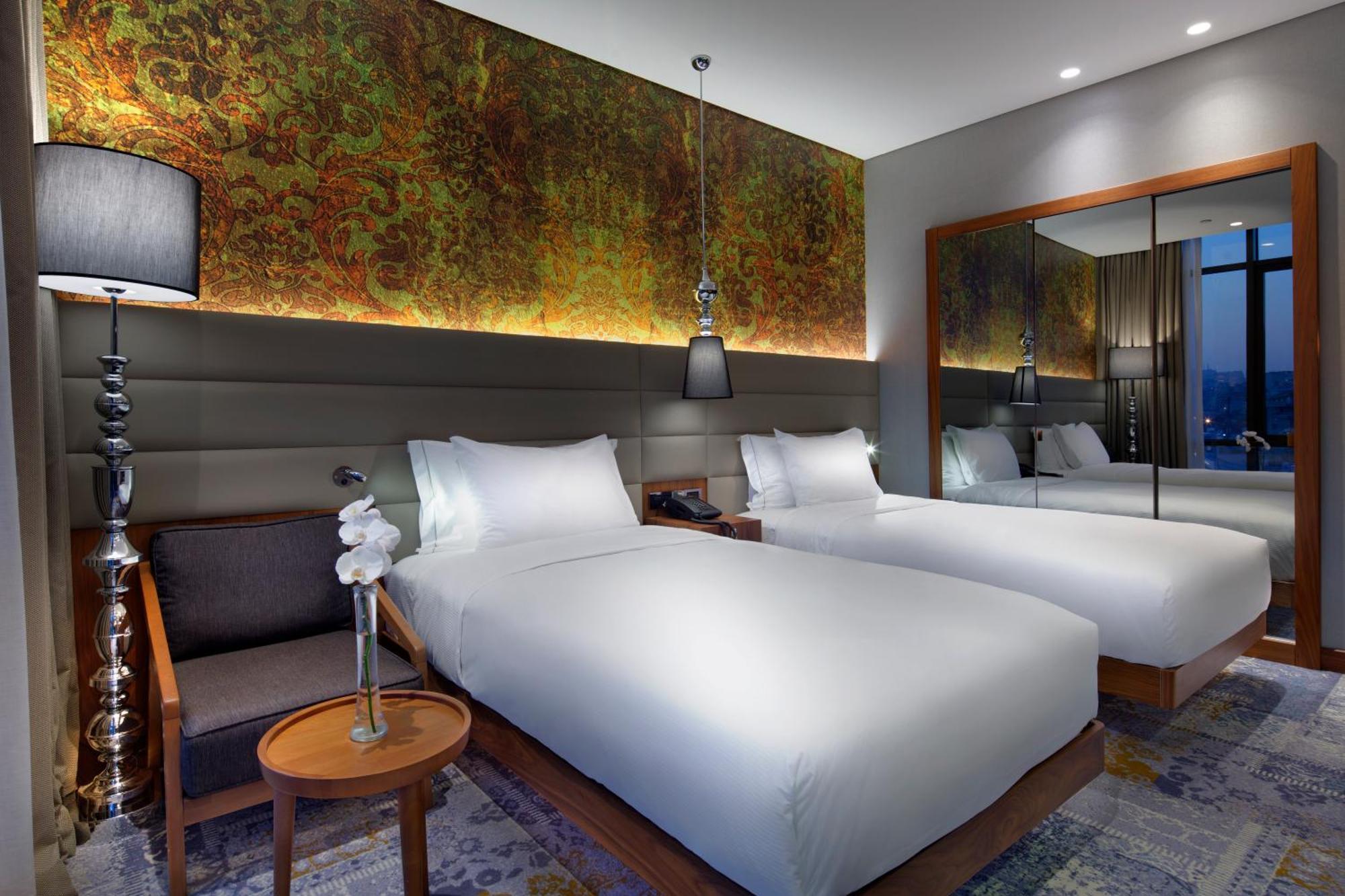 โรงแรมดับเบิล ทรี บาย ฮิลตัน อิสตันบูล ปิยาเลปาซา ภายนอก รูปภาพ Deluxe Room
