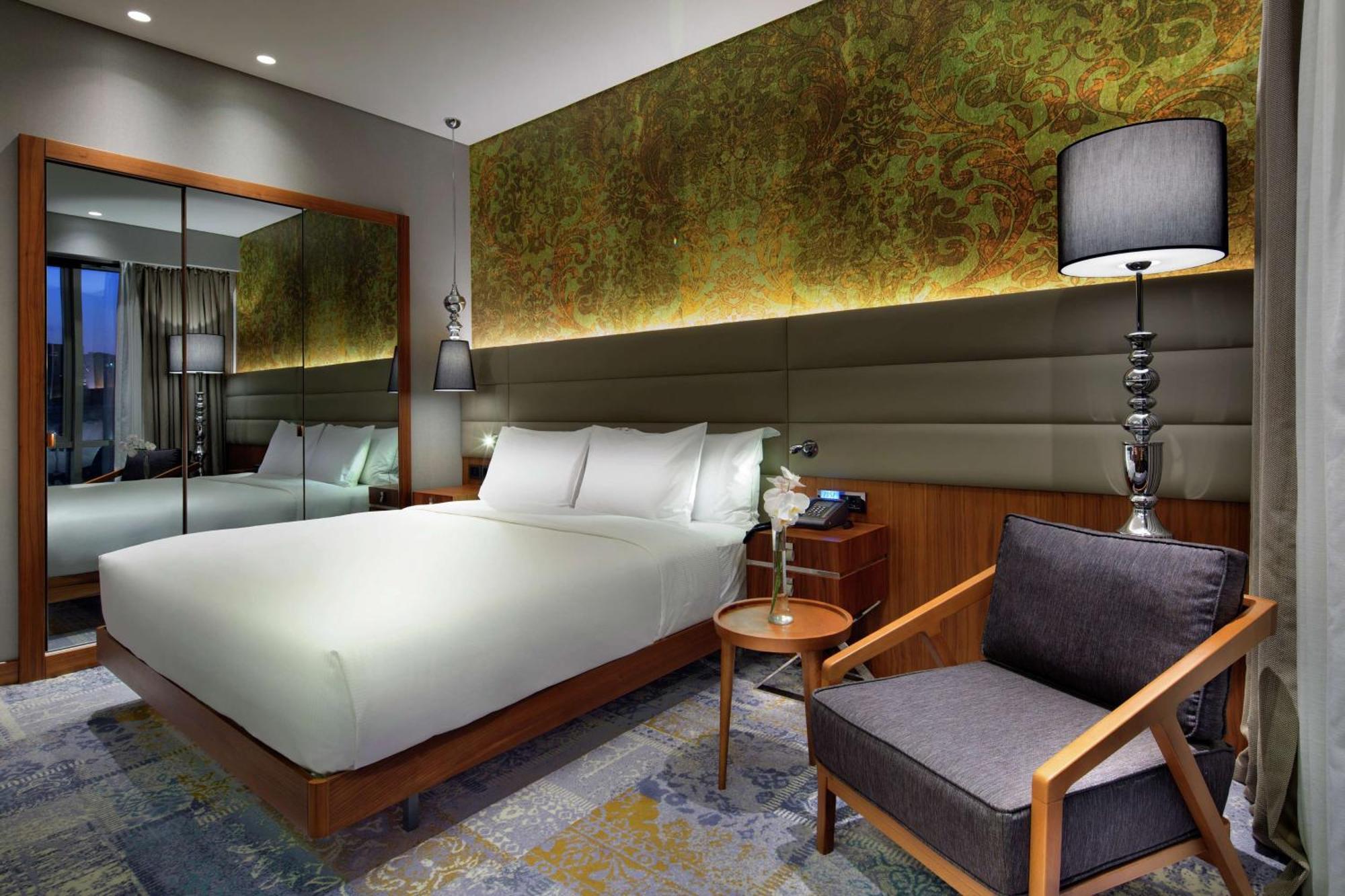 โรงแรมดับเบิล ทรี บาย ฮิลตัน อิสตันบูล ปิยาเลปาซา ภายนอก รูปภาพ Deluxe Room