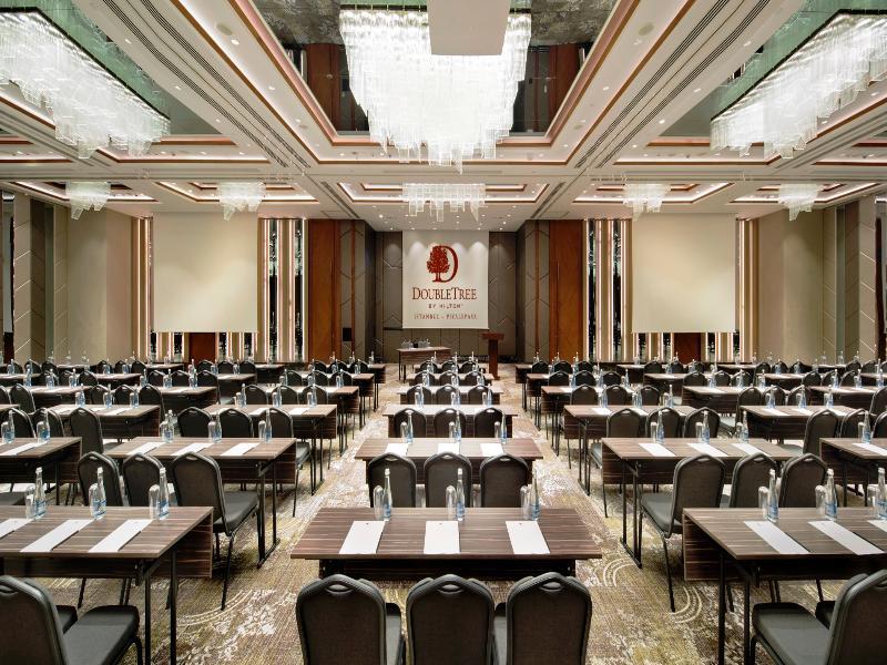 โรงแรมดับเบิล ทรี บาย ฮิลตัน อิสตันบูล ปิยาเลปาซา ภายนอก รูปภาพ The ballroom
